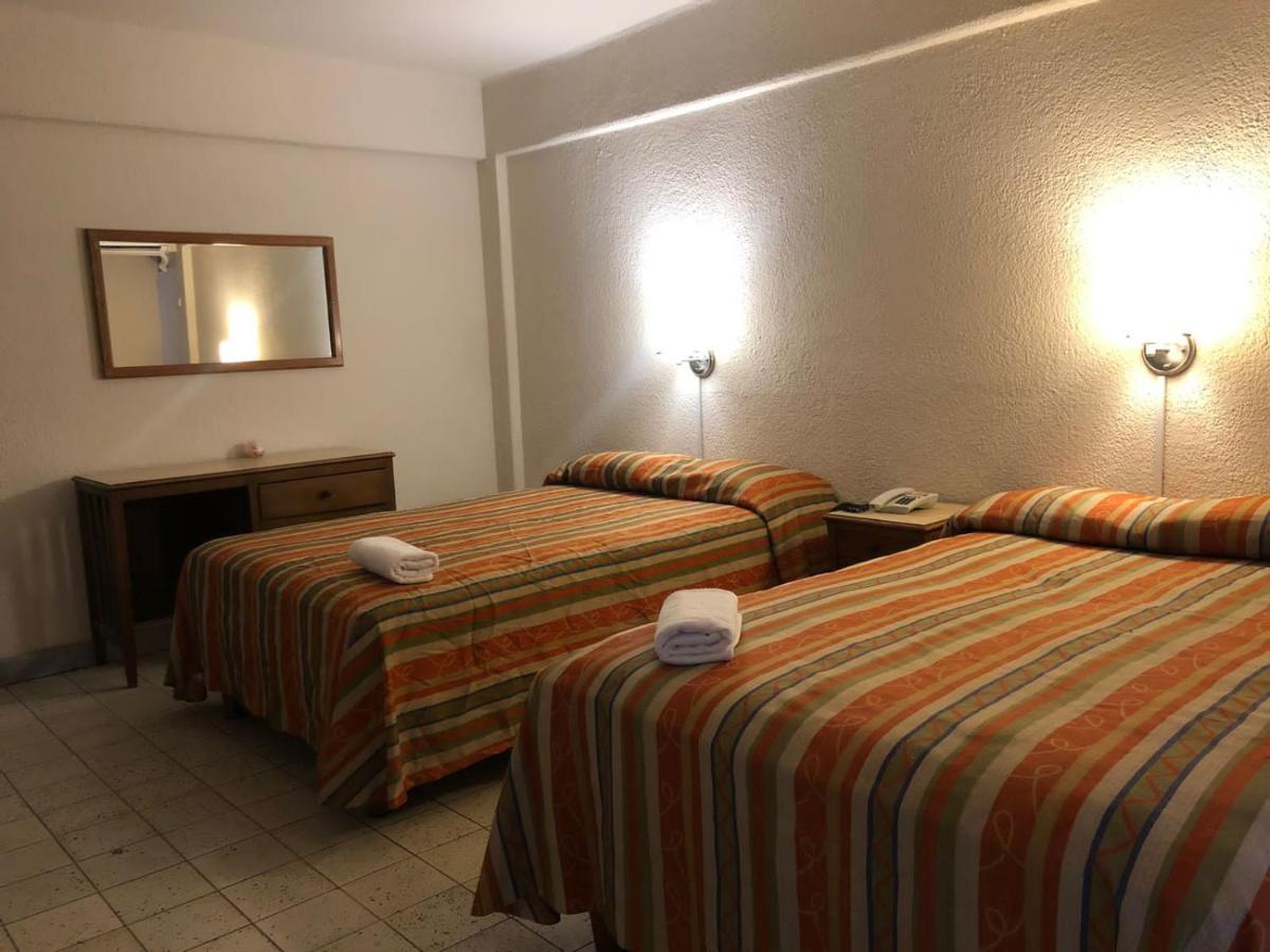 Hotel Lorena 로스모치스 외부 사진
