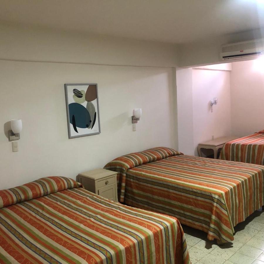 Hotel Lorena 로스모치스 외부 사진